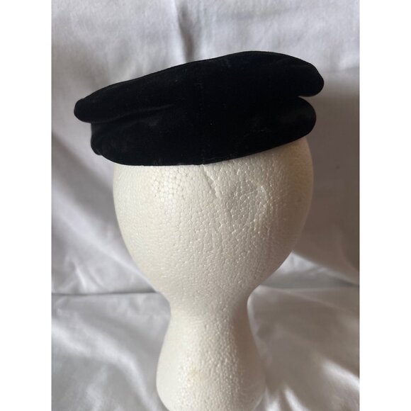 Vintage Black Velvet Pillbox Hat With Rhinestone Accent By Milbrae - Picture 8 of 11